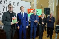 6 �����: ������� �������, ������� ���������