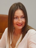 Директор по продажам холдинга AAG Анастасия Осипова