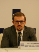 Владимир Верхошинский, член правления банка ВТБ